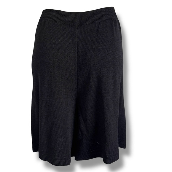 ST JOHN SANTANA KNIT FULL CULOTTE SHORTS SKIRT SZ 10 - Picture 3 of 3